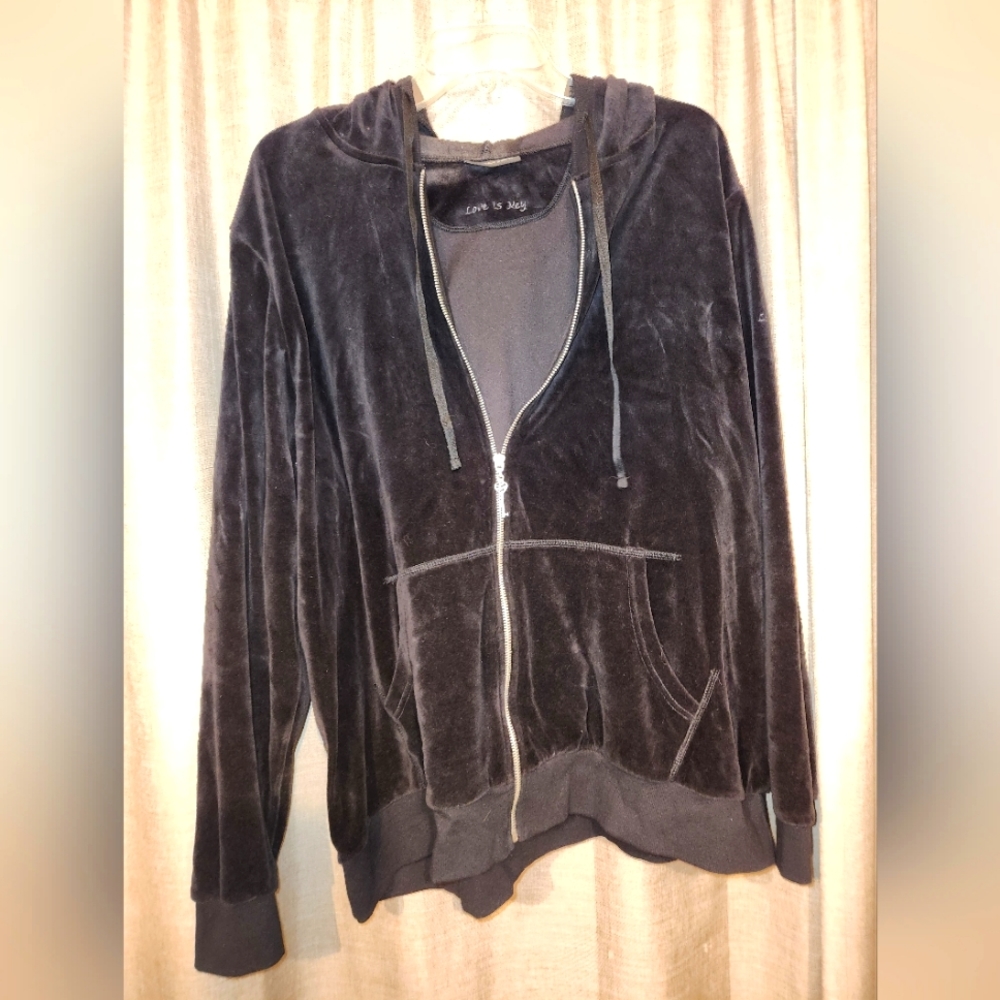 Velvet Lane Bryant love is key hoodie